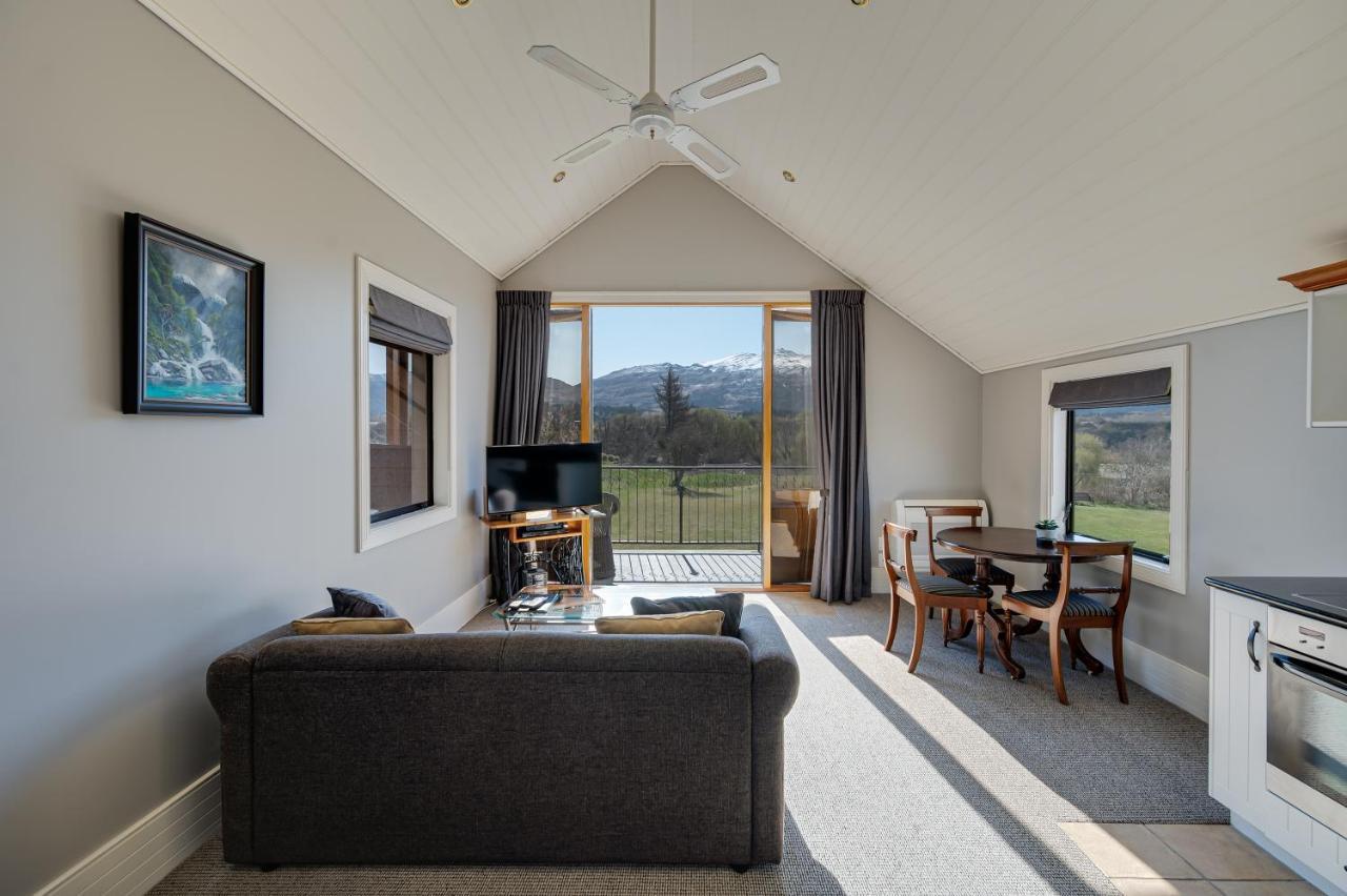 Manata Homestead & Lodge Queenstown Exterior photo