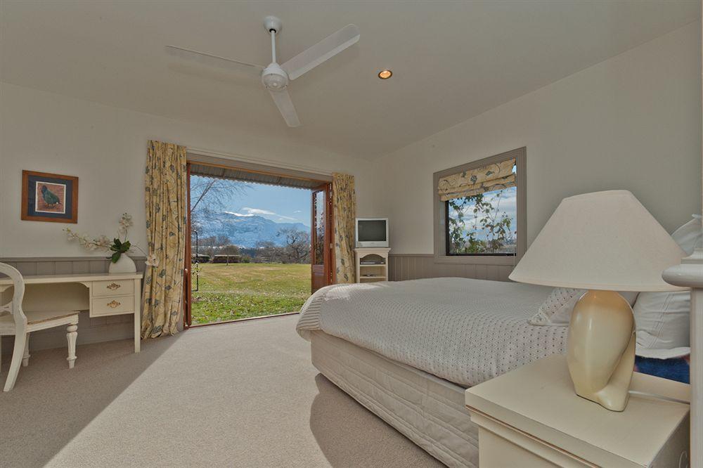 Manata Homestead & Lodge Queenstown Exterior photo