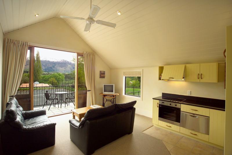 Manata Homestead & Lodge Queenstown Exterior photo