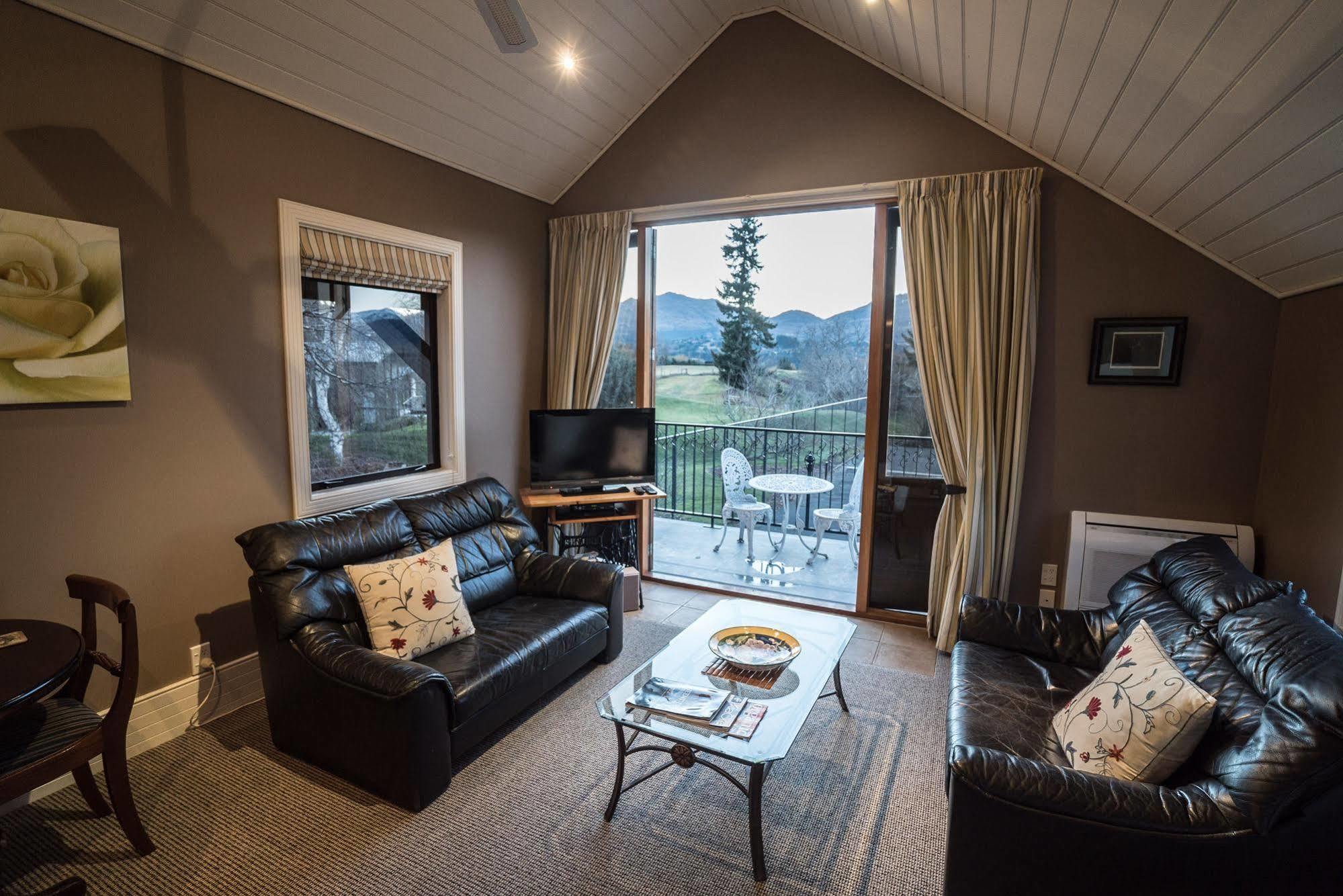 Manata Homestead & Lodge Queenstown Exterior photo