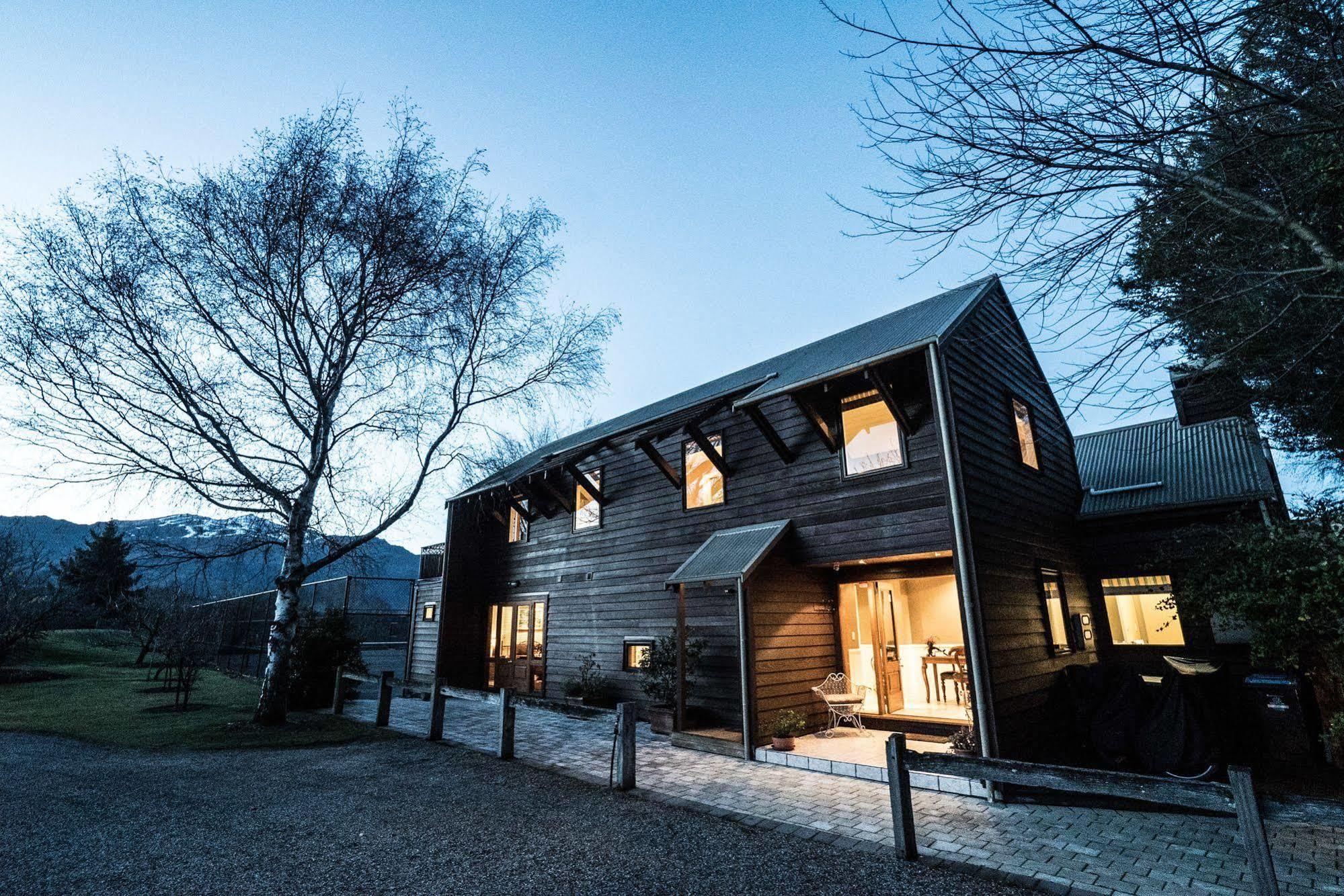 Manata Homestead & Lodge Queenstown Exterior photo