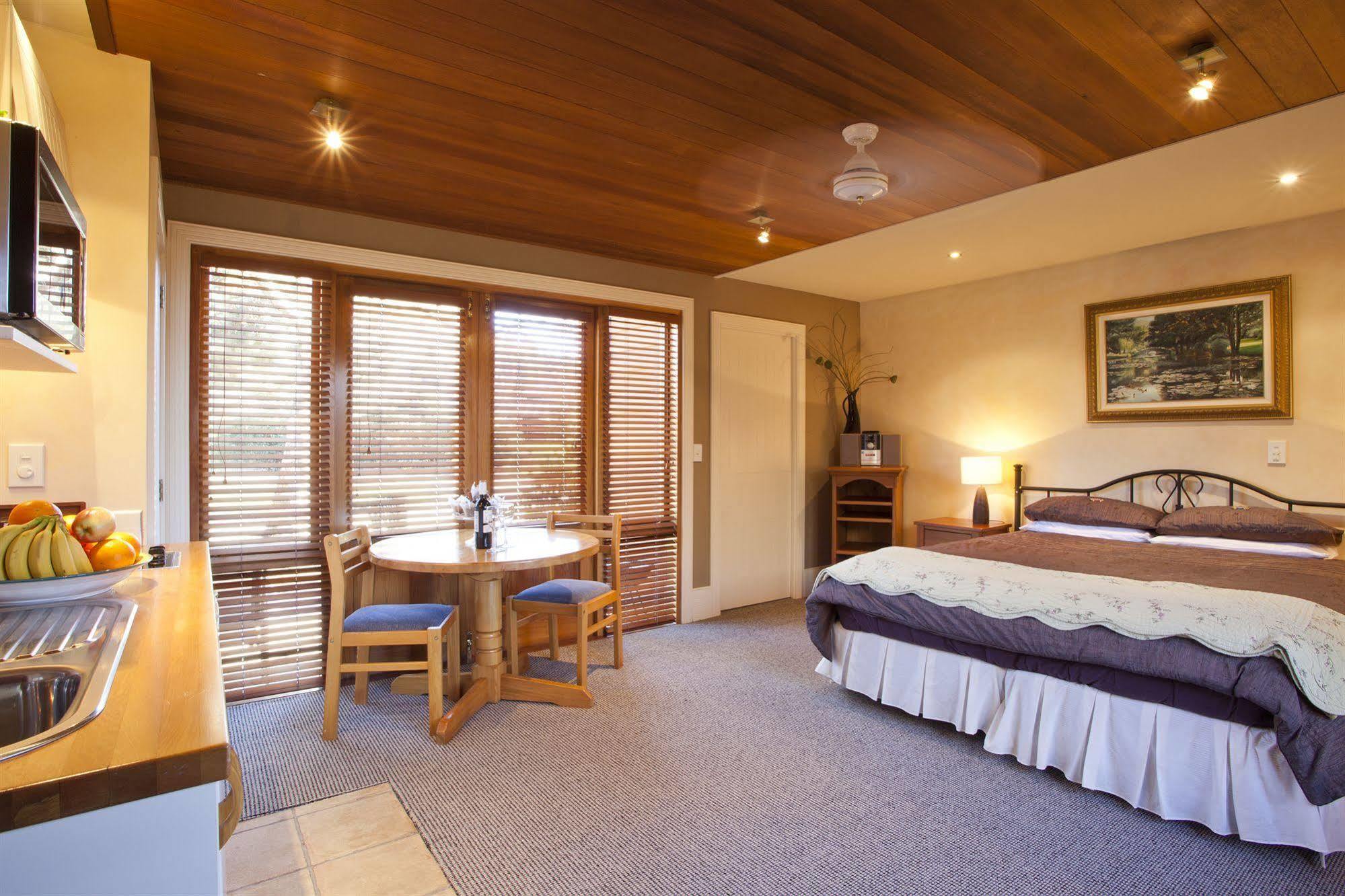 Manata Homestead & Lodge Queenstown Exterior photo